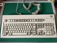 ブ*ー様 IBM Mモデルキーボード　金属ロゴ　1986年　USA ブ*ー様 IBM Mモデルキーボード 金属ロゴ 1986年 USA IBM M