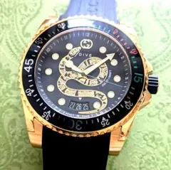 GUCCI　腕時計　スネーク　ゴールド　YA136219　グッチ　DIVEのサムネイル