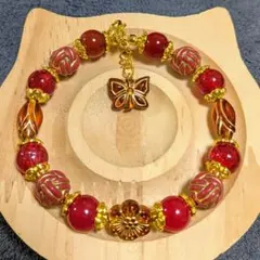 ハンドメイド 赤と金色のブレスレット