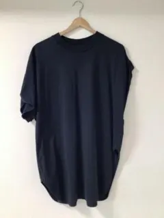 美品 タグ付き CITYSHOP アシンメトリーTシャツ ブラックのサムネイル