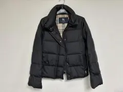 BURBERRY ブラック ダウンジャケット 38のサムネイル