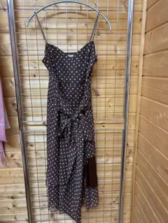 ドット柄Vネックワンピース