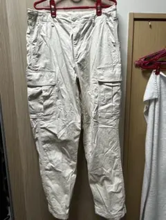 UNIQLO ベージュ カーゴパンツ M