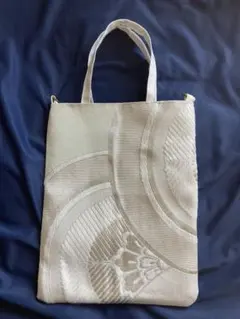 帯リメイク　ハンドバッグ　青海波柄　白　銀糸　小さめ