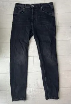 ZARA デニムパンツ ブラック EUR42のサムネイル