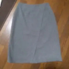 グレー 膝丈 タイトスカート前ファスナーあき