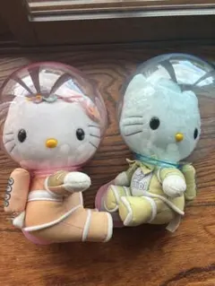 2000年限定】ハローキティ＆ディアダニエル 宇宙服ぬいぐるみペア