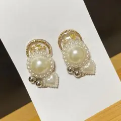 06.パールラメピアス