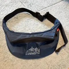 Manhattan Portage ボディバッグ ネイビー