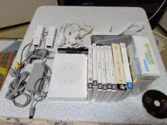 Wii本体、リモコン、ゲームソフトセット　その他小物