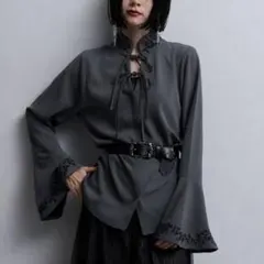 HARE ハレ　2WAYシシュウブラウス　グレーのサムネイル