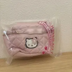 ハローキティ　キルトバニティショルダー　50thアニバーサリー　ポーチ　宝島社