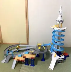 トミカ　ＤＸトミカタワー＆トミカアクション高速どうろセット　まとめ売り