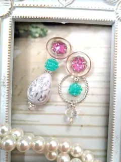 ☆Vintage☆ピンク×ライトブルーなおしゃれアシメピアス　イヤリング
