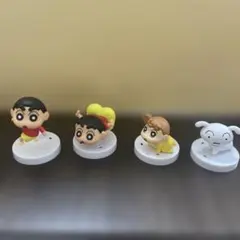 クレヨンしんちゃん 小さいフィギュア 4体セット