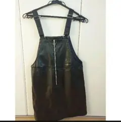 GU☆フェイクレザーサロペットスカート