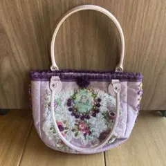 Item thumbnail for item e909282c-fa3f-4410-892f-13b27dbcf044