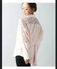 JUNOAHピンク レース装飾 長袖シャツ　美品