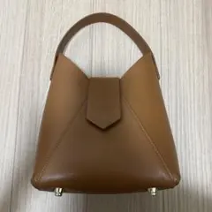 Hashibami ハシバミ DARKBROWN フェズ ワンハンドルバッグのサムネイル