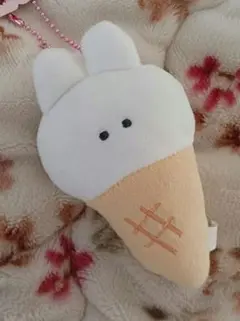 ふんわりうさぎバニラソフト　つぶらな瞳ぬいぐるみ　ふわふわ可愛いですのサムネイル