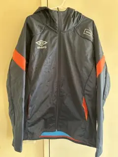 umbro フード付きウィンドブレーカー Mサイズ