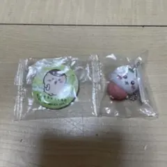 くら寿司　ちいかわ　フィギュア くりまんじゅう缶バッチ