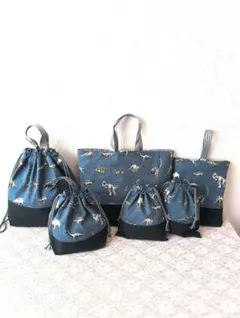 恐竜＆ブラック　入学入園セット6点、男の子レッスンバック☆上履き袋☆体操着袋