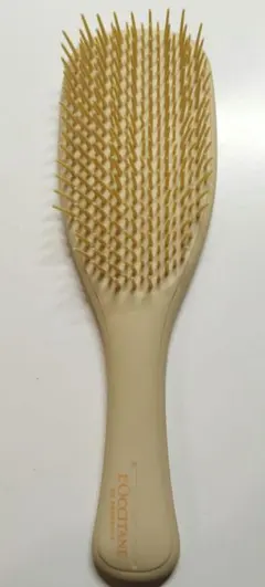 L'Occitane ヘアブラシ ベージュ