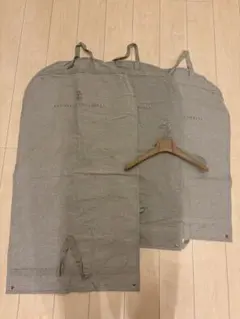 美品⭐︎Brunello Cucinelli ガーメントバッグ ハンガーセット 2026年最新】BRUNELLO CUCINELLI 旅行用品の人気アイテム - メルカリ