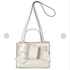 Item thumbnail for item 4c2e6e5b-eea1-45e1-bc99-df0363e3ea55