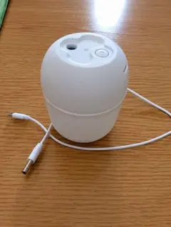卓上型加湿器 本体 ホワイト USB給電のサムネイル