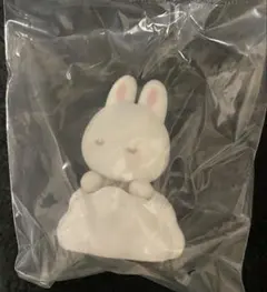 サンリオ シークレットマスコット しろふわ雲でおひるね チアリーチャム