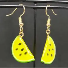スイカピアス（黄色）