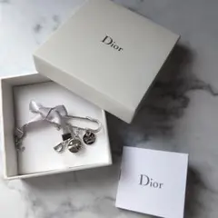 Christian　Dior　ブローチ　新品未使用品