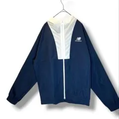 美品new balance ナイロンジャケット　ネイビー（L）フード付き薄手