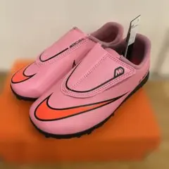 新品未使用　NIKE Mercurial サッカー シューズ　19.0cmのサムネイル