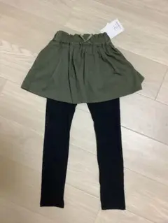 カーキ　スカッツ　120センチ　未使用