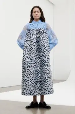 2026年最新】ganni ワンピース レオパードの人気アイテム - メルカリ