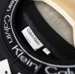 【新品】Calvin Klein ブラック スウェット ネックロゴ