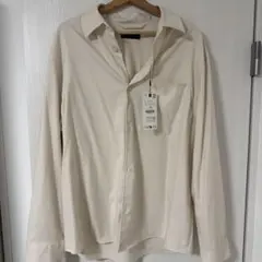 【未使用　定価の半額以下】ZARA ボタン付き長袖シャツ Lサイズ