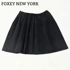 美品◎フォクシー ニューヨーク タック フレアスカート 膝上丈 Ｍ ブラックのサムネイル