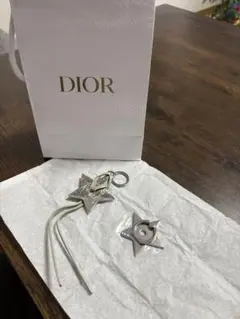 Item thumbnail for item 5d80de6b-475e-4934-a05a-baa26263874e