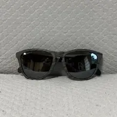 Oakley グレー サングラス
