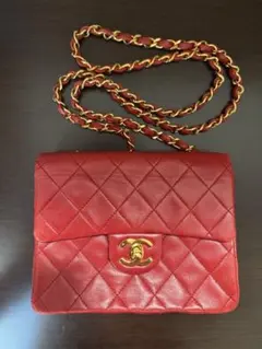 CHANEL チェーンショルダーバッグ レッド 1990年代 - メルカリ