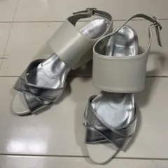 BENEBIS ホワイト・シルバー サンダル