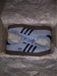 adidas Gazelle 水色 スニーカー