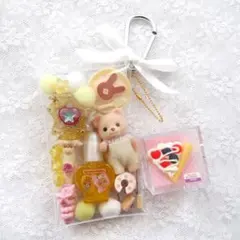 ガチャ詰めポーチ 黄色 イエロー 推し色 シルバニアファミリー