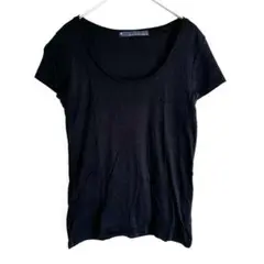 martinique　黒Tシャツで大人夏コーデに最適