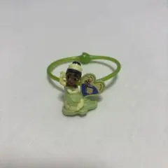 キンダー ジョイ ディズニー プリンセス ティアナ フィギュア