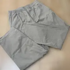 UNIQLO メンズズボン ベージュ M